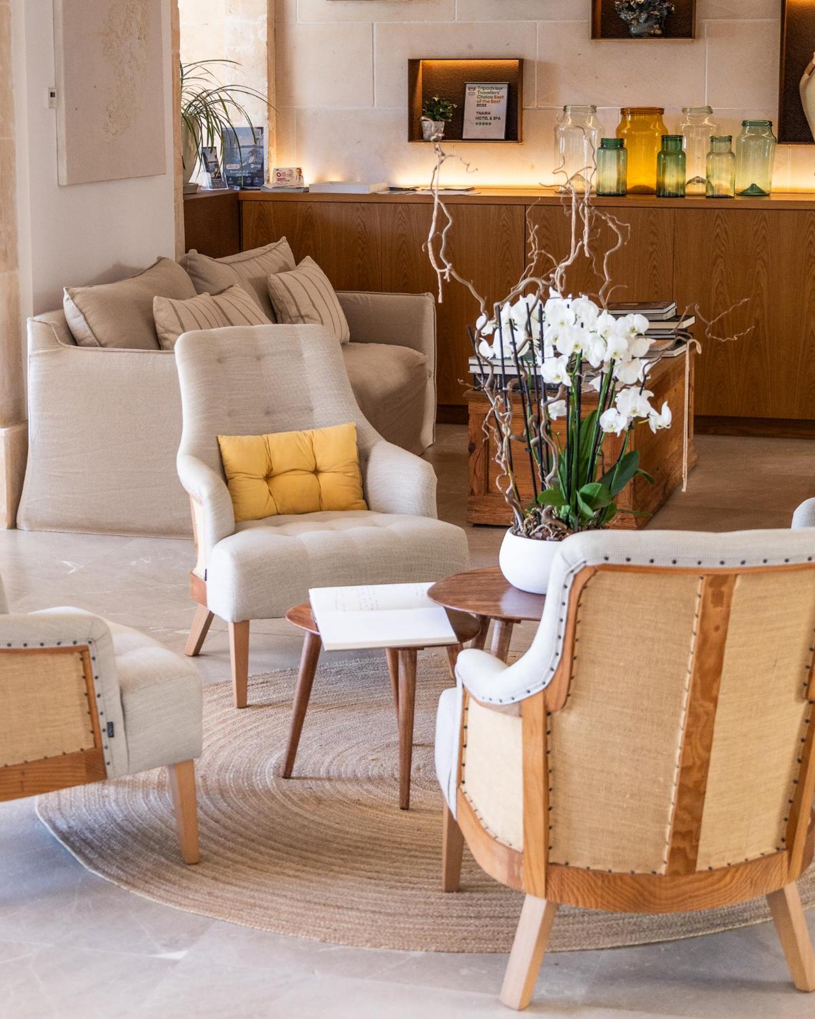 אריאני Ynaira Hotel & Spa מראה חיצוני תמונה